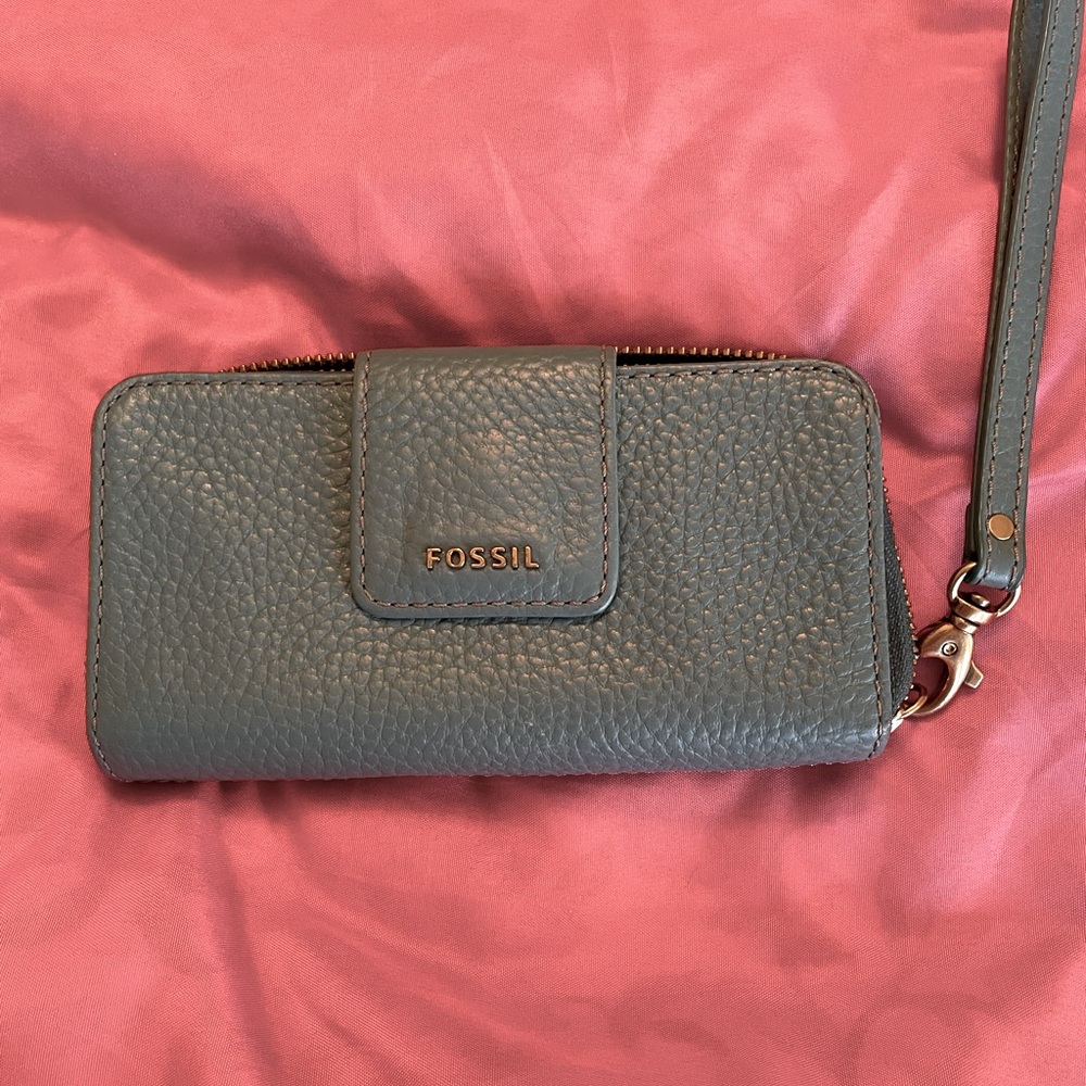 Ladies Fossil wallet